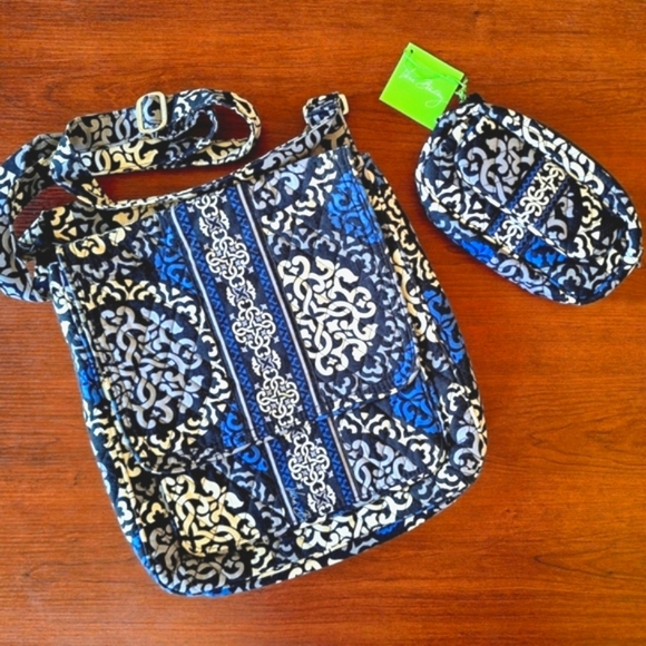 Vera Bradley Handbags - NWT Vera Bradley, Black & Blue Quilted Change Bag/ Excellent Preowned Large Bag